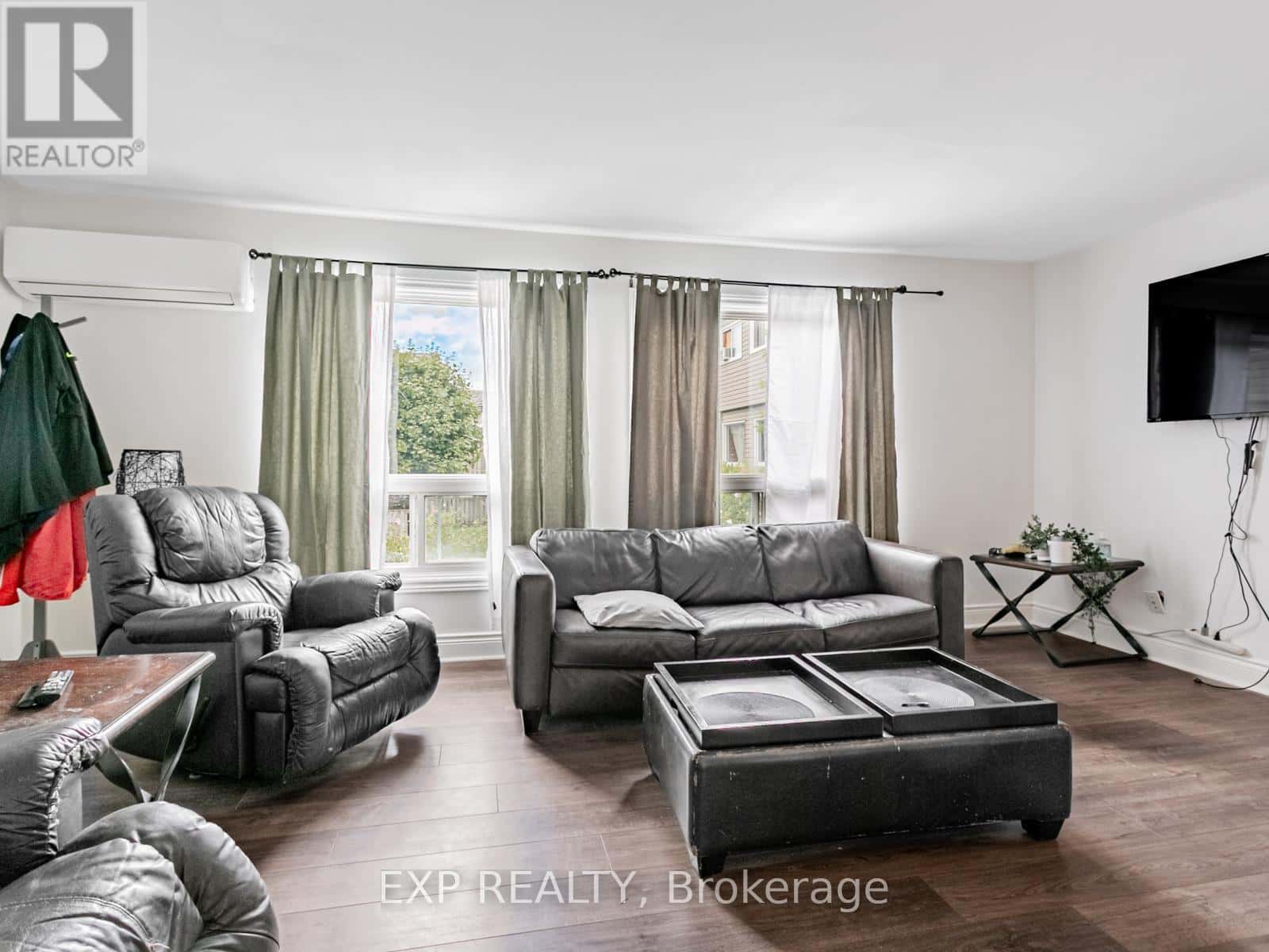 64 - 2050 UPPER MIDDLE ROAD — Burlington (Brant Hills), Ontario - Photo 5 of 29