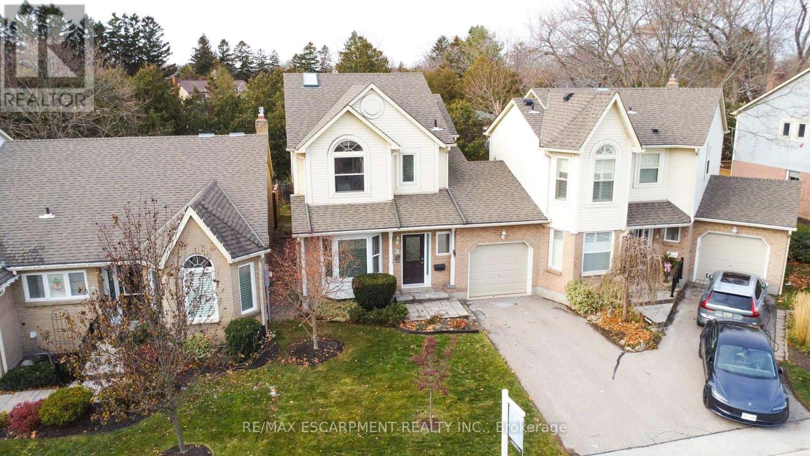 3 - 5255 LAKESHORE ROAD — Burlington (Appleby), Ontario - Photo 2 of 44