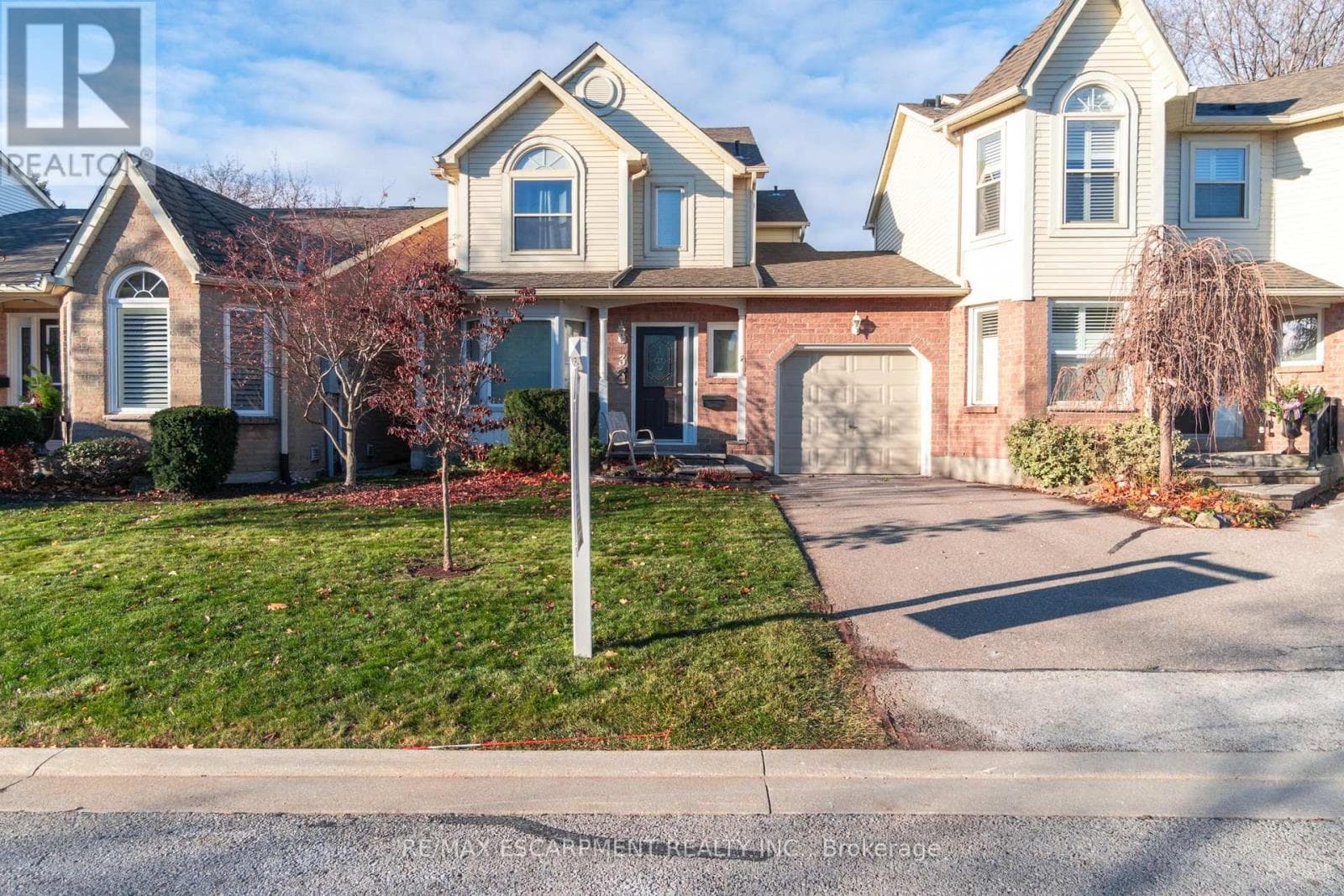 3 - 5255 LAKESHORE ROAD — Burlington (Appleby), Ontario - Main photo