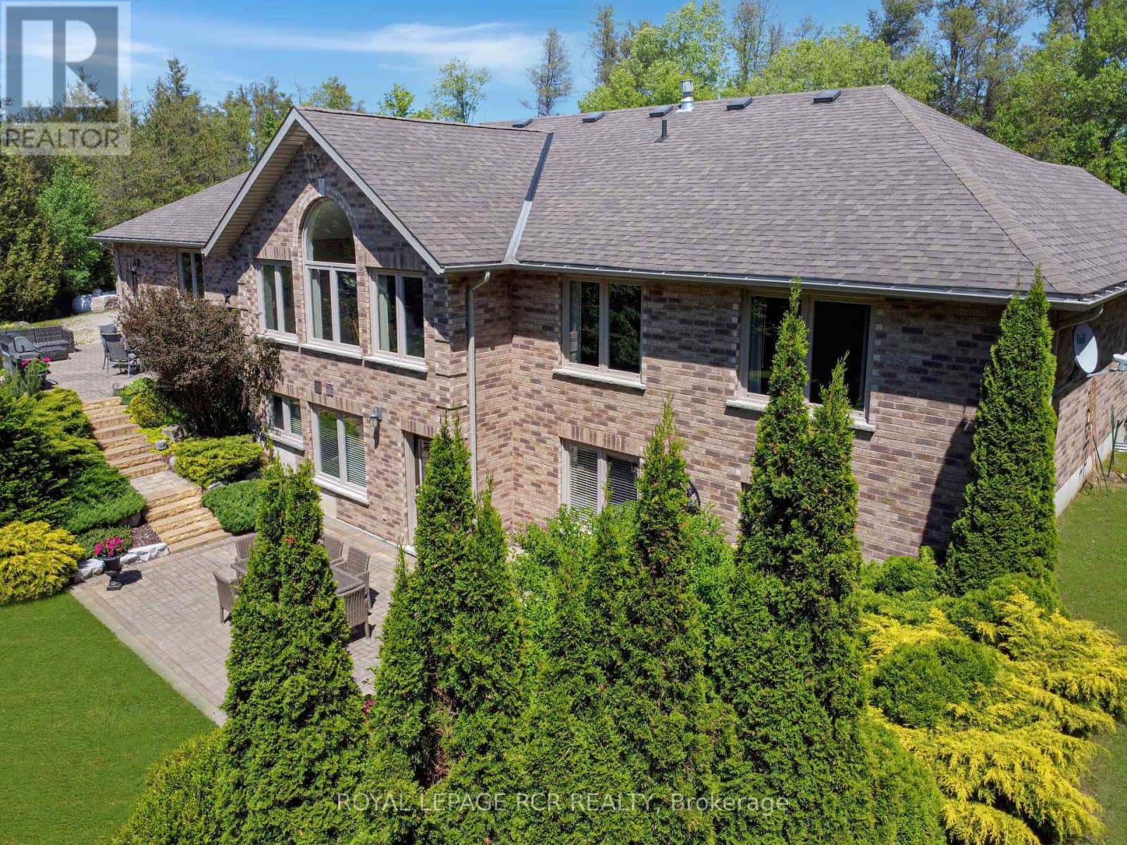 555374 MONO AMARANTH TOWNLINE — Amaranth, Ontario - Photo 2 of 42