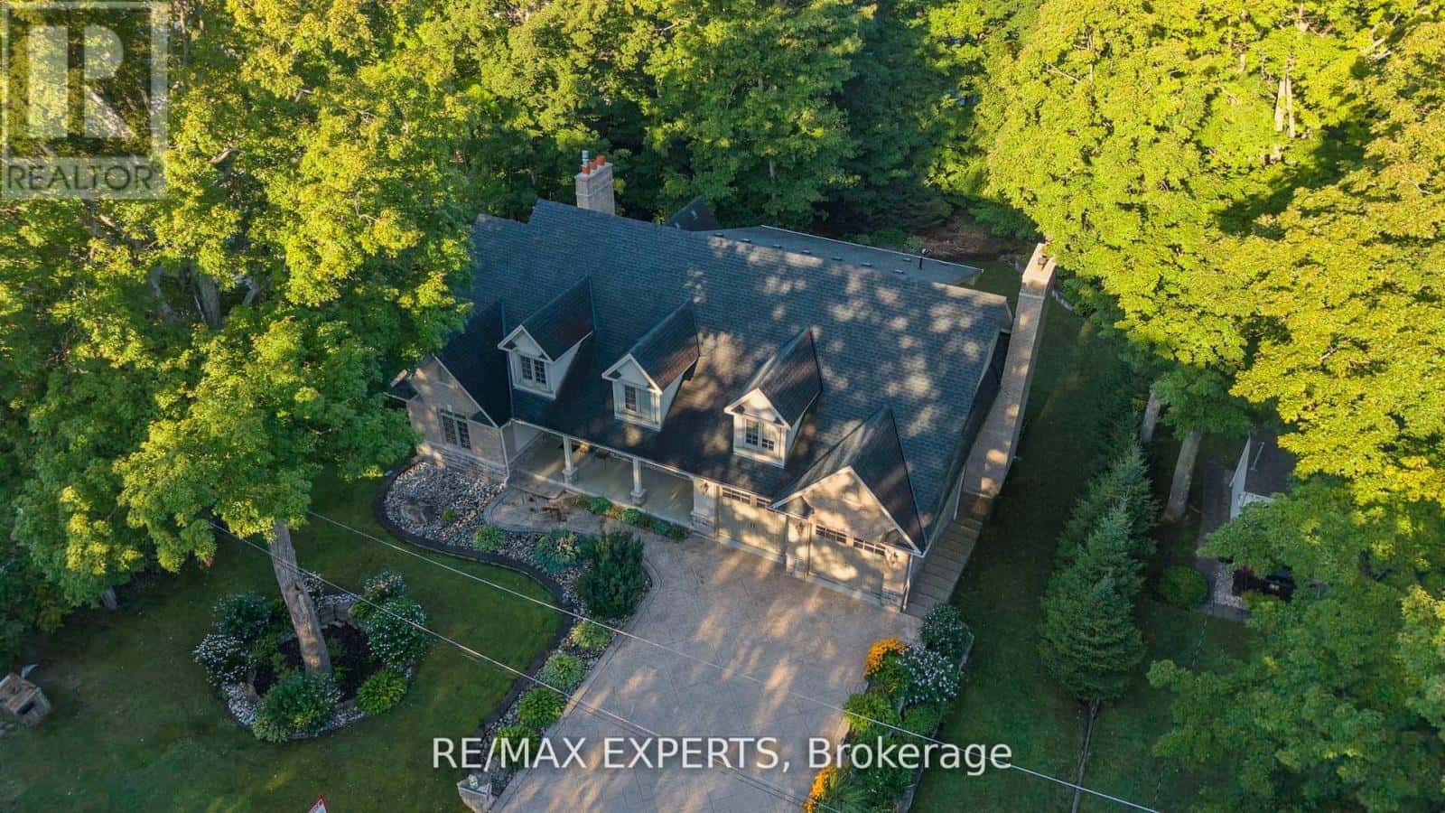 431 MANLEY CRESCENT — South Bruce Peninsula, Ontario - Photo 2 of 49