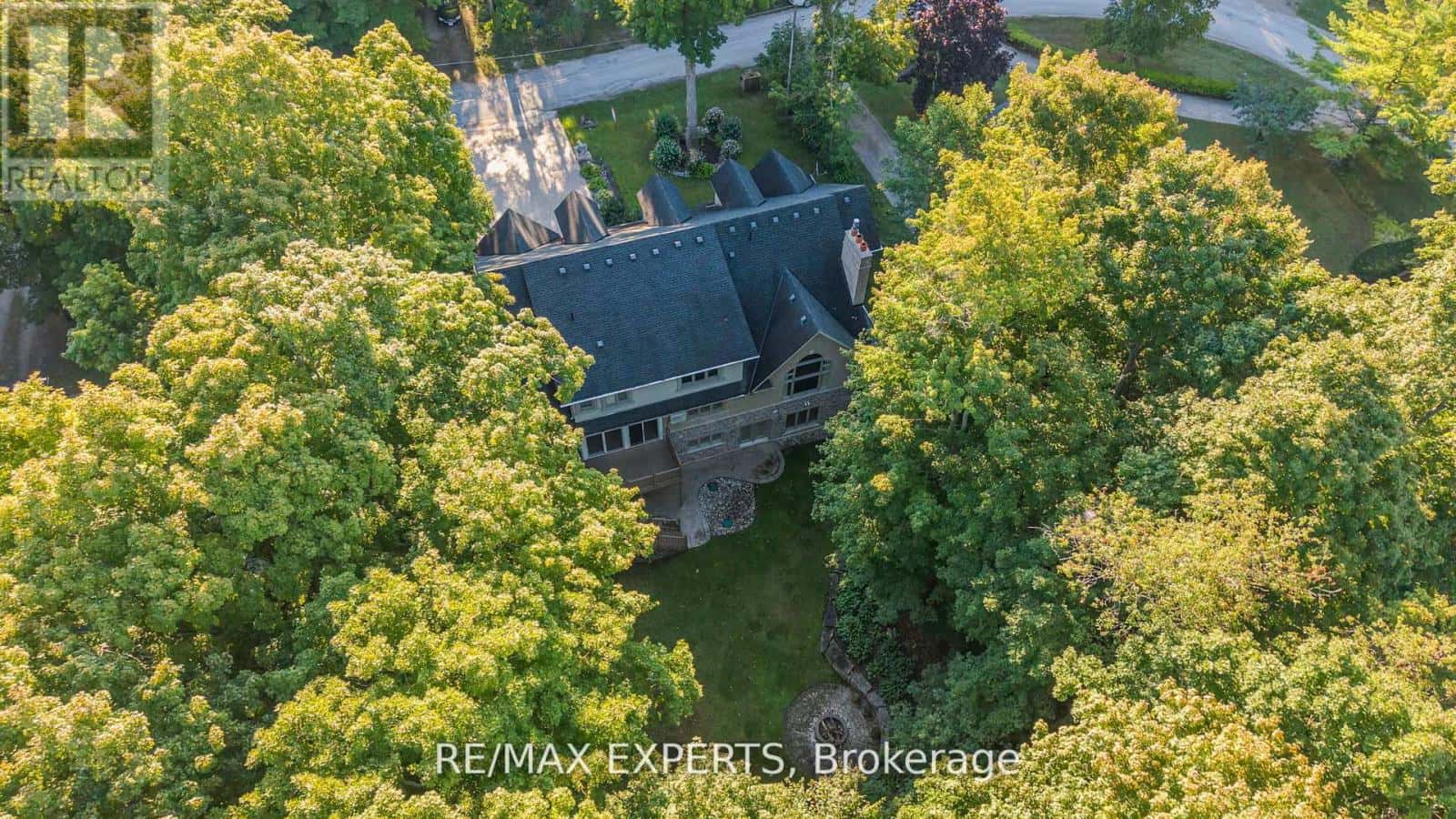 431 MANLEY CRESCENT — South Bruce Peninsula, Ontario - Photo 4 of 49