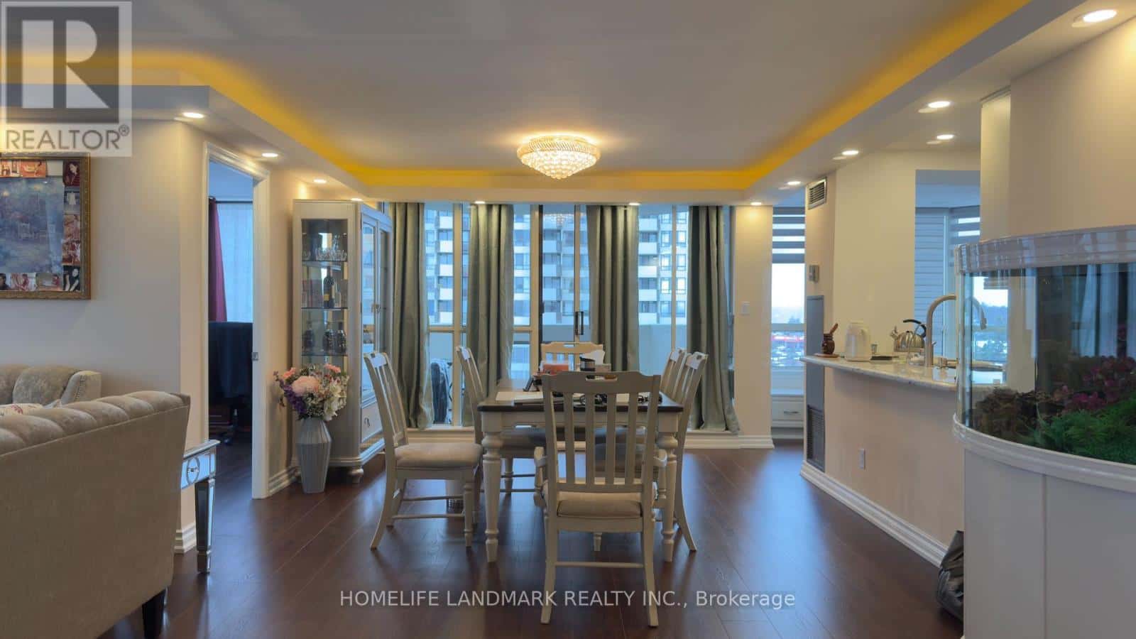 603 - 225 BAMBURGH CIRCLE — Toronto (Steeles), Ontario - Photo 4 of 16