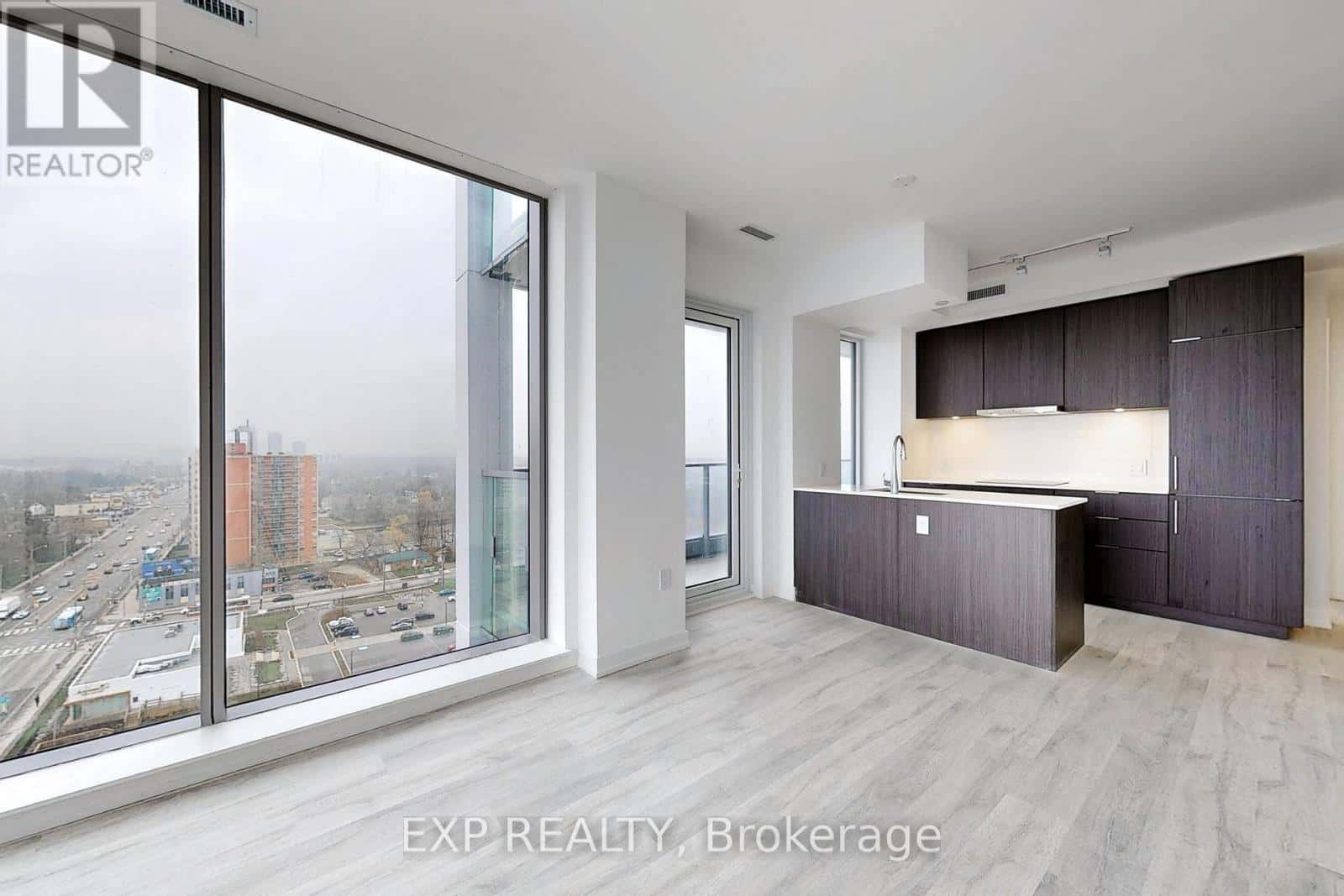 1409 - 7 GOLDEN LION HTS AVENUE — Toronto (Newtonbrook East), Ontario - Photo 2 of 30