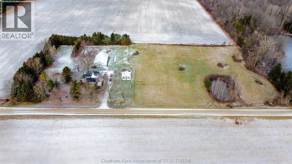 23510 DOWNIE LINE — West Lorne, Ontario - Photo 2 of 33