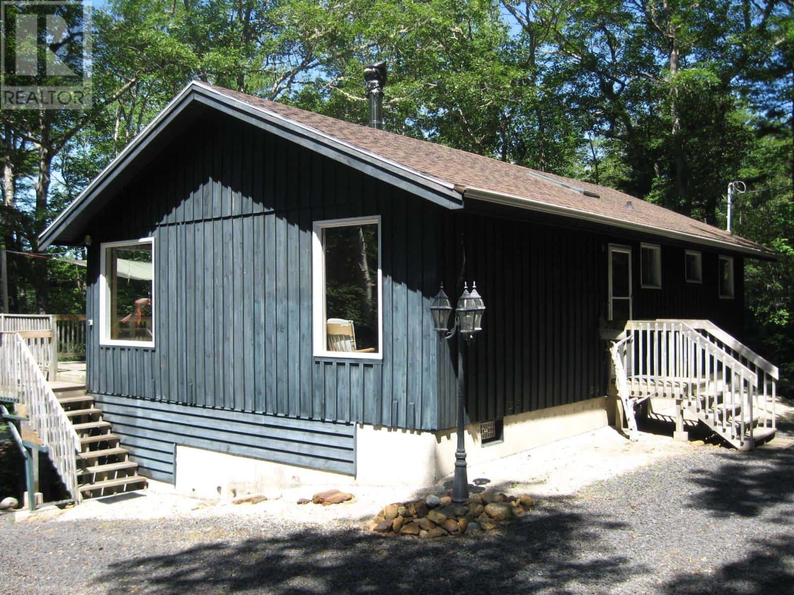 24 Ponhook Shore Road