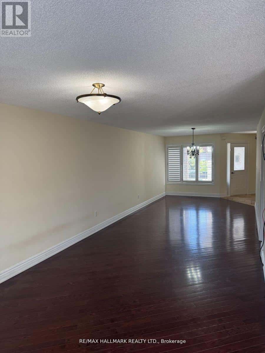 203 LANDSBRIDGE STREET — Caledon (Bolton East), Ontario - Photo 5 of 36