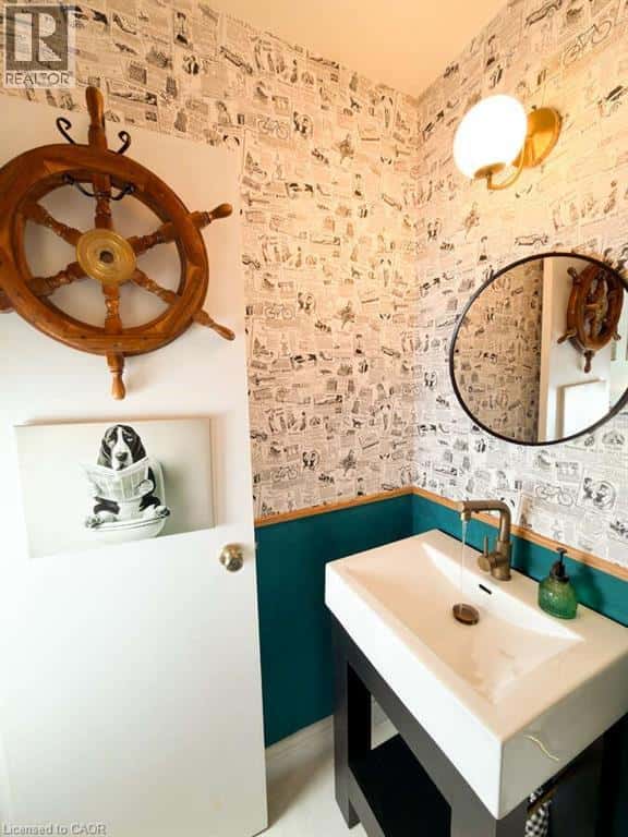 49 QUEEN Street Unit# 1004 — Mississauga, Ontario - Photo 4 of 38