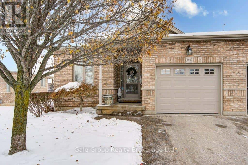 55 - 566 SPITFIRE STREET — Woodstock (Woodstock - North), Ontario - Photo 2 of 50