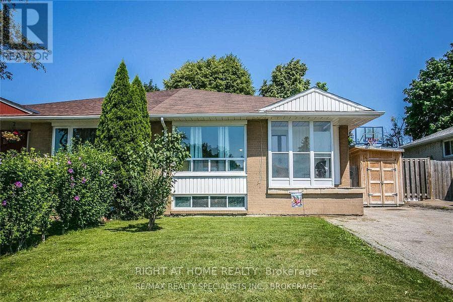 124 AVONDALE BOULEVARD — Brampton (Avondale), Ontario - Main photo