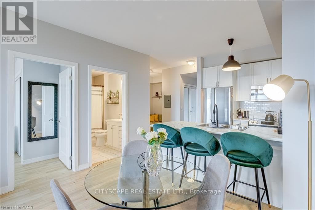 332 - 5010 CORPORATE DRIVE — Burlington (Uptown), Ontario - Main photo