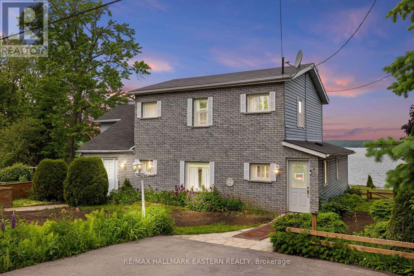 2452 UPPER CHEMUNG DRIVE — Selwyn, Ontario - Photo 2 of 43