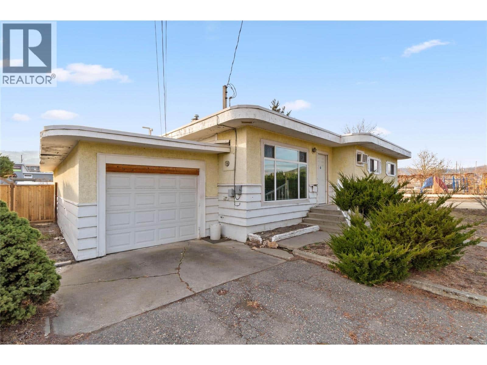 417 Mulberry Avenue - Photo 2 of 28, Kamloops, British Columbia