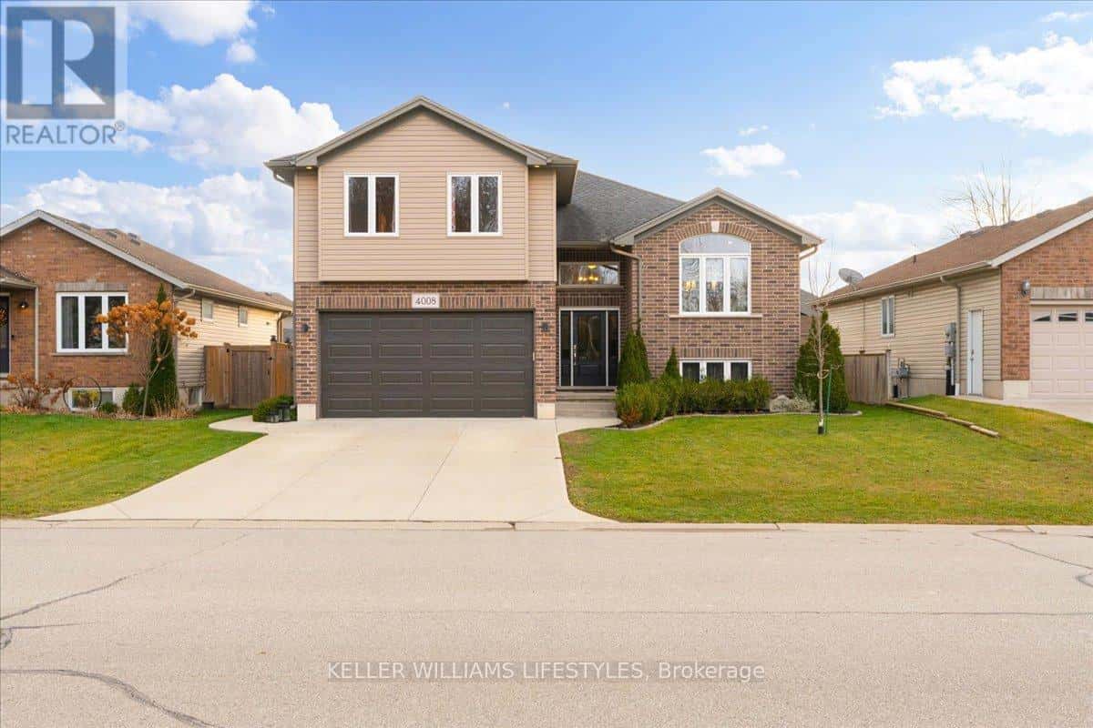 4008 EDWARD STREET — Petrolia, Ontario - Photo 3 of 47