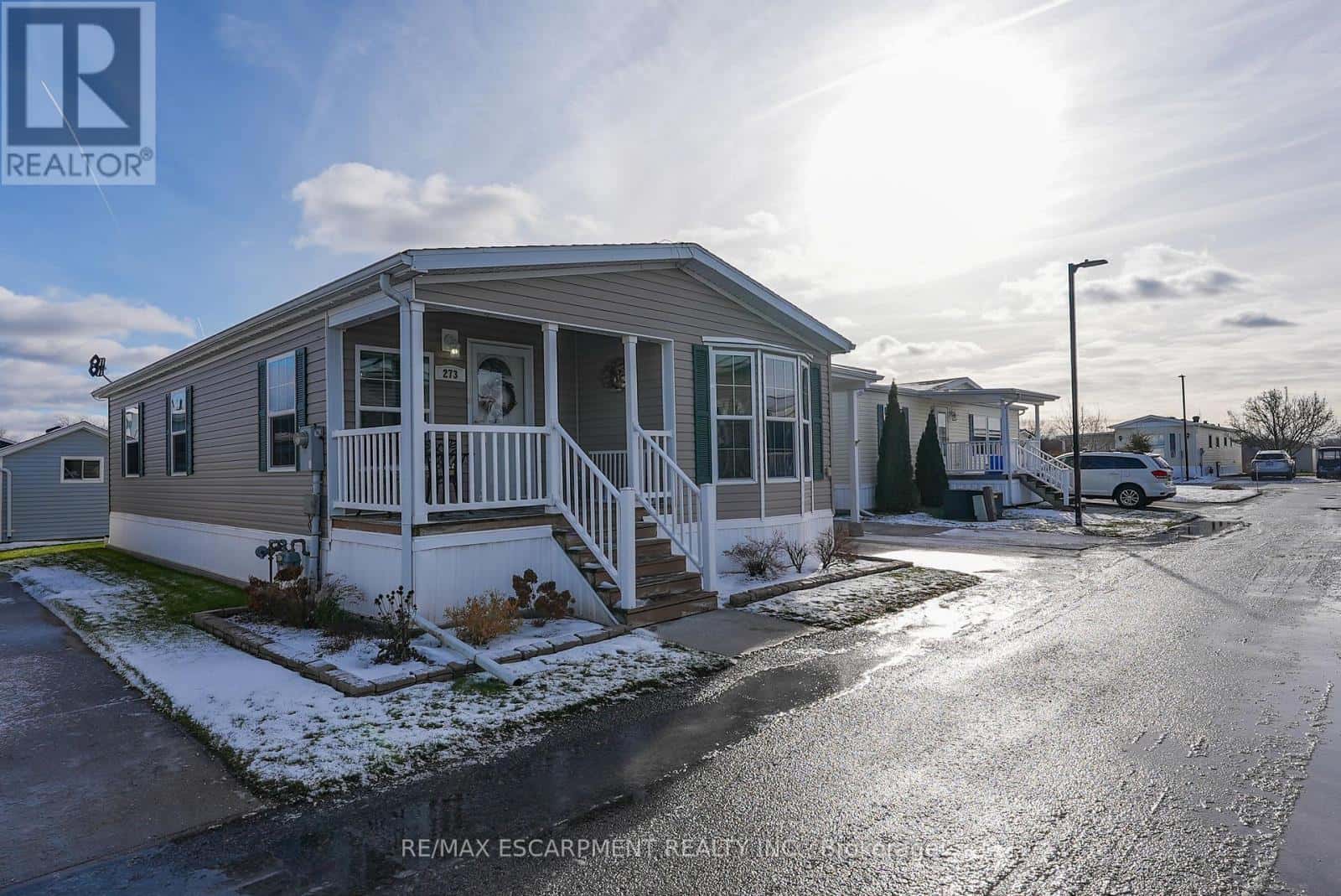 273 - 3033 TOWNLINE ROAD — Fort Erie (Black Creek), Ontario - Photo 3 of 41