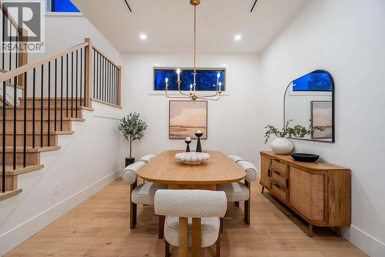 1228 STELLERS JAY PLACE — Delta, British Columbia - Photo 3 of 32