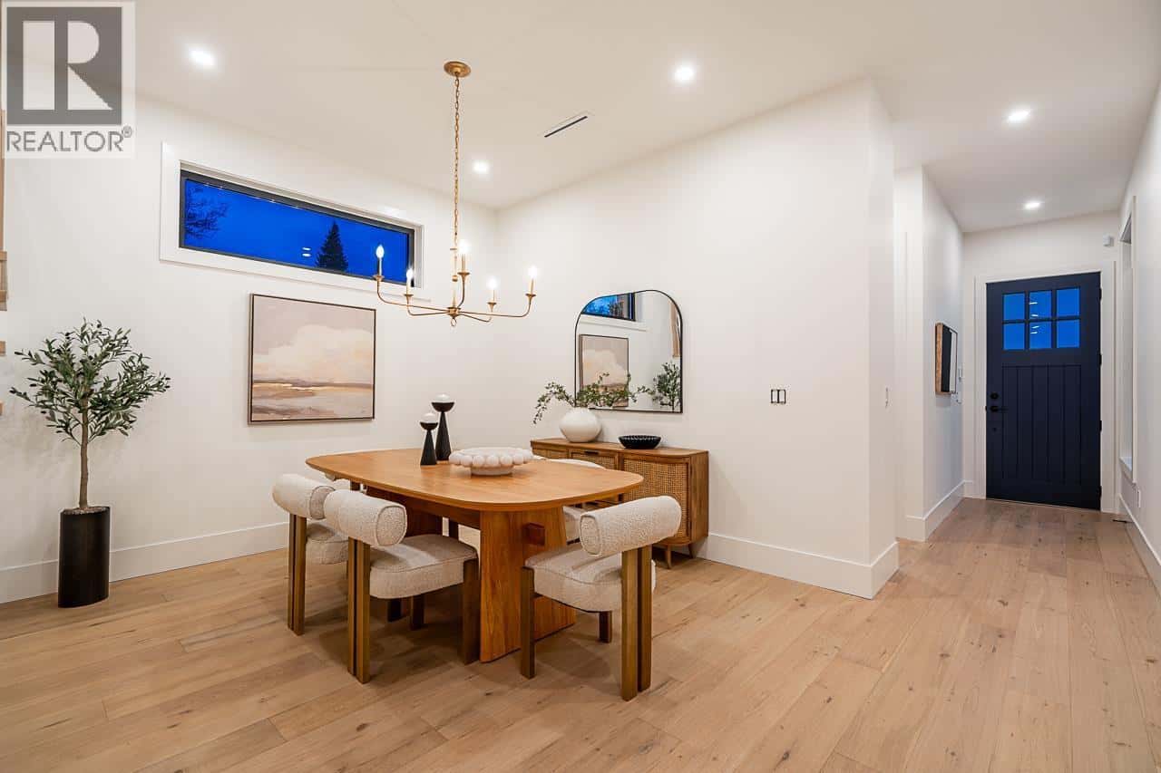 1228 STELLERS JAY PLACE — Delta, British Columbia - Photo 4 of 32