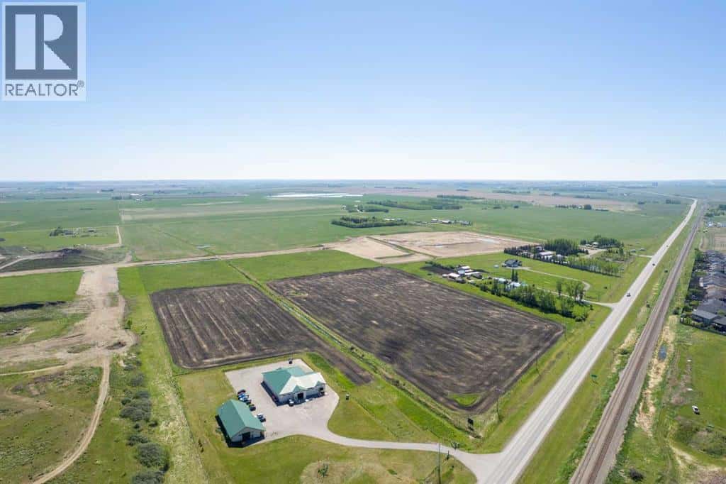 1001A Highway 2A — Carstairs, Alberta - Photo 5 of 14