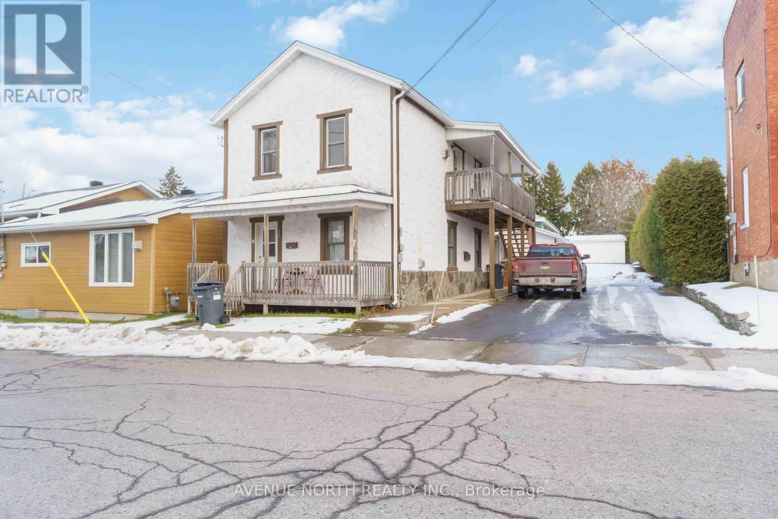 259 HAMILTON STREET — Hawkesbury, Ontario - Photo 2 of 30