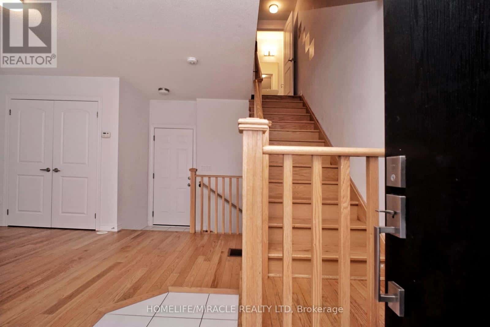 59 SORBARA WAY — Whitby (Brooklin), Ontario - Photo 4 of 49