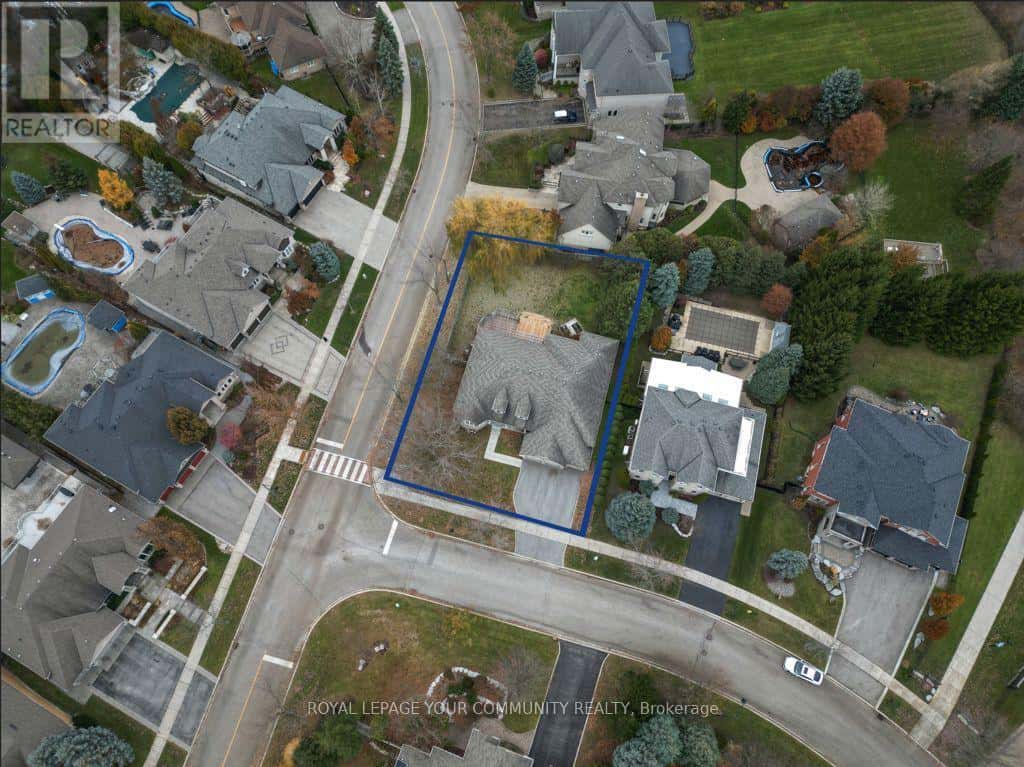 2 KOOTENAY RIDGE — Vaughan, Ontario - Photo 3 of 50