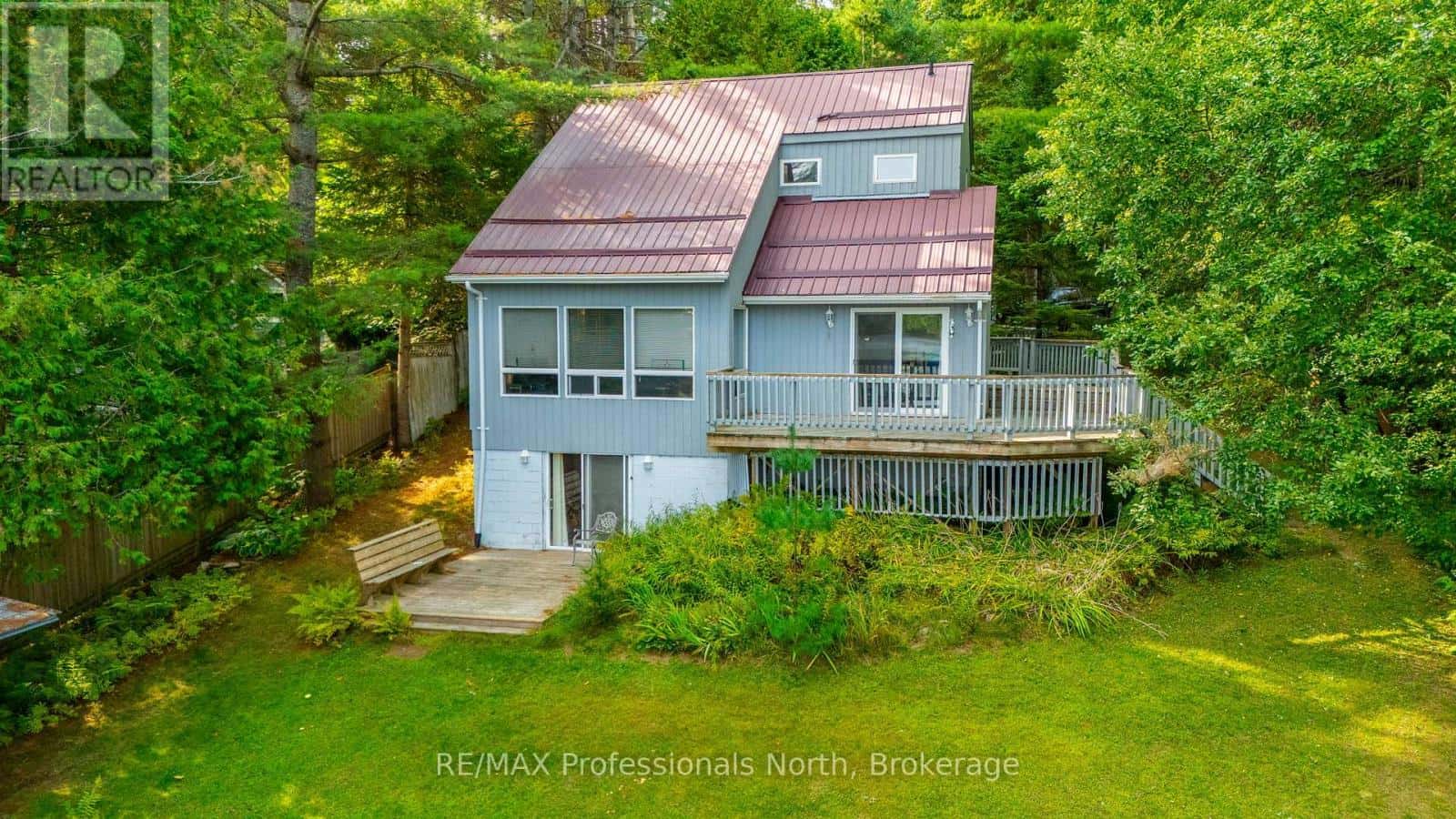 1080 PETTICOAT LANE — Minden Hills (Minden), Ontario - Photo 2 of 50