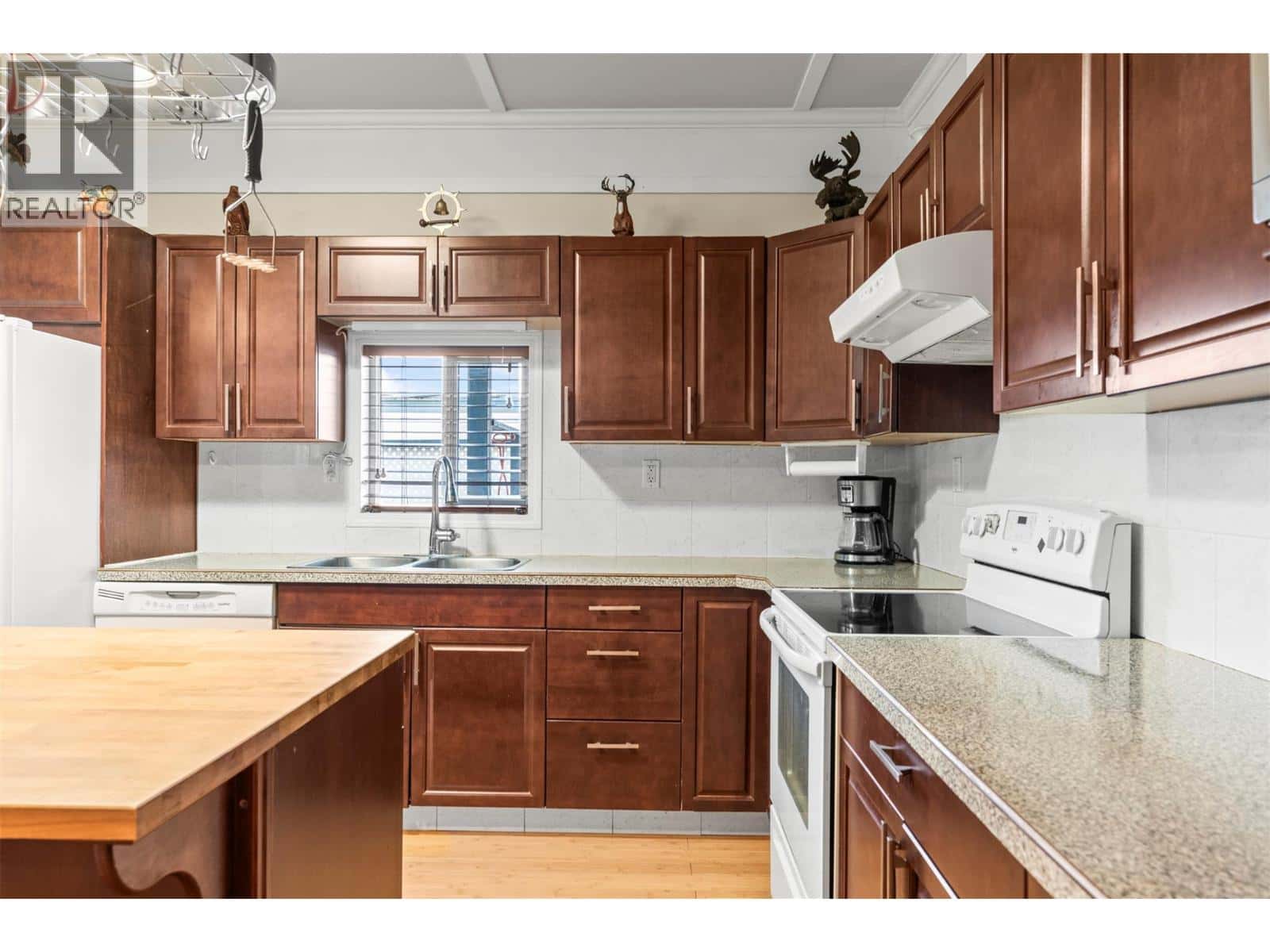 2727 Lakeshore Road Unit# 18 — Vernon, British Columbia - Photo 5 of 40