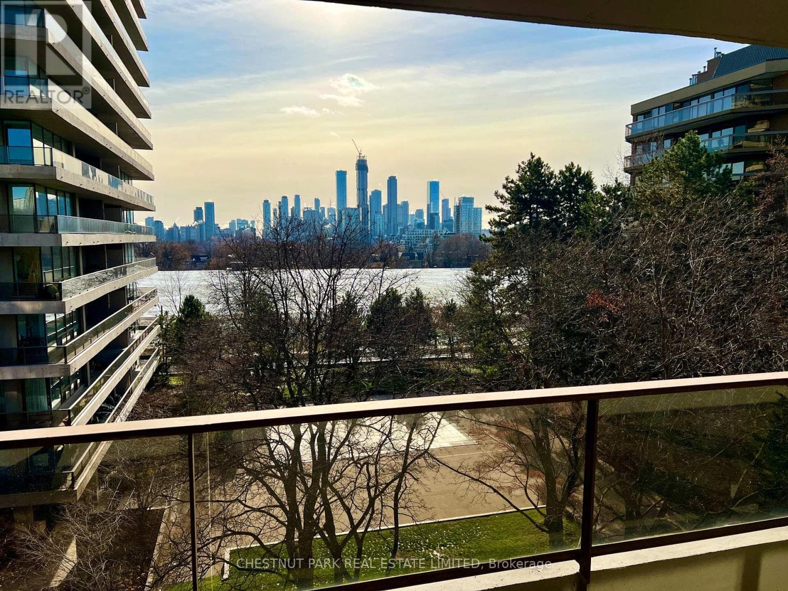 505 - 20 AVOCA AVENUE — Toronto (Rosedale-Moore Park), Ontario - Main photo