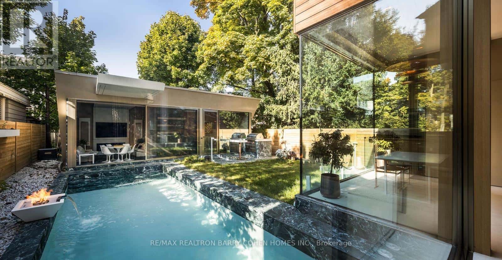 210 GLENAYR ROAD — Toronto (Forest Hill South), Ontario - Photo 3 of 44