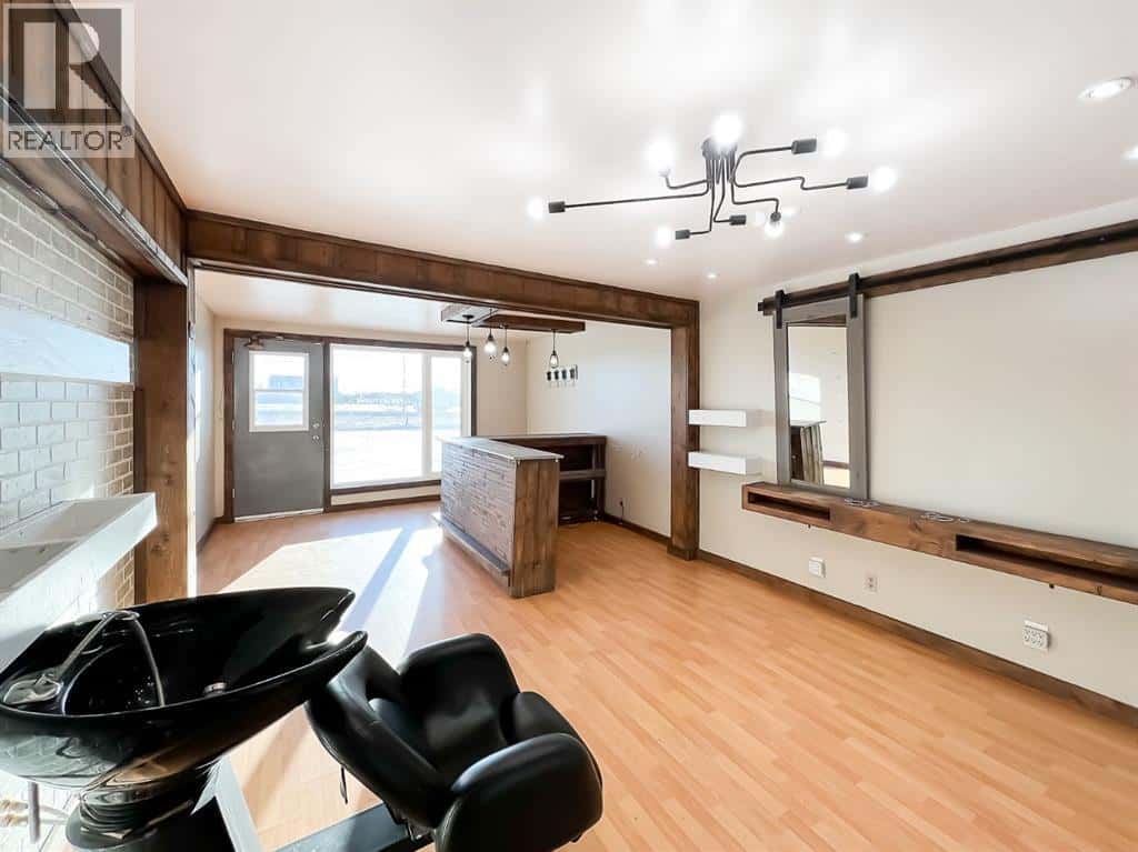 8 Railway Avenue NE — Falher, Alberta - Photo 3 of 21