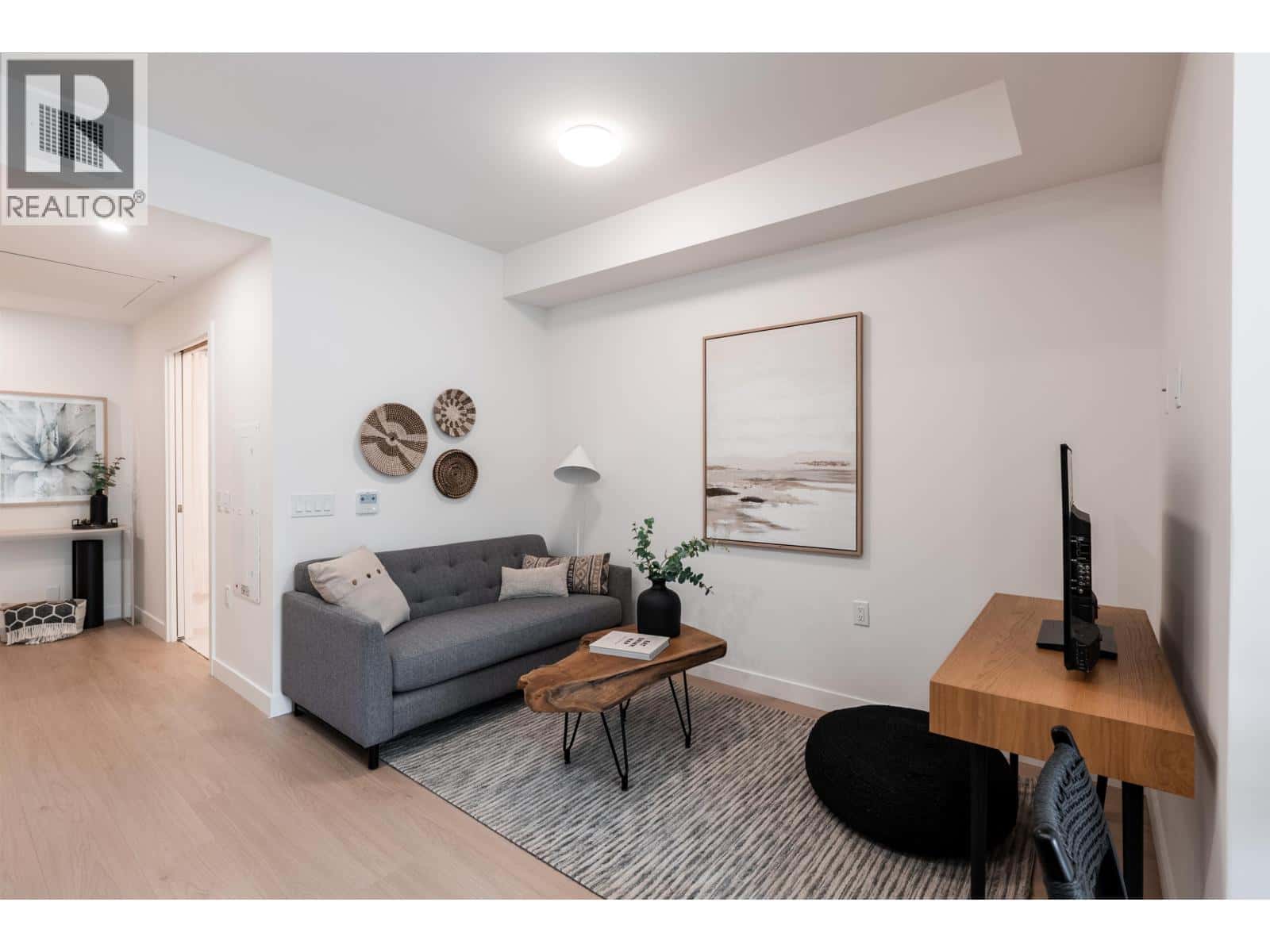 602 150 JAMES ROAD — Port Moody, British Columbia - Photo 2 of 26