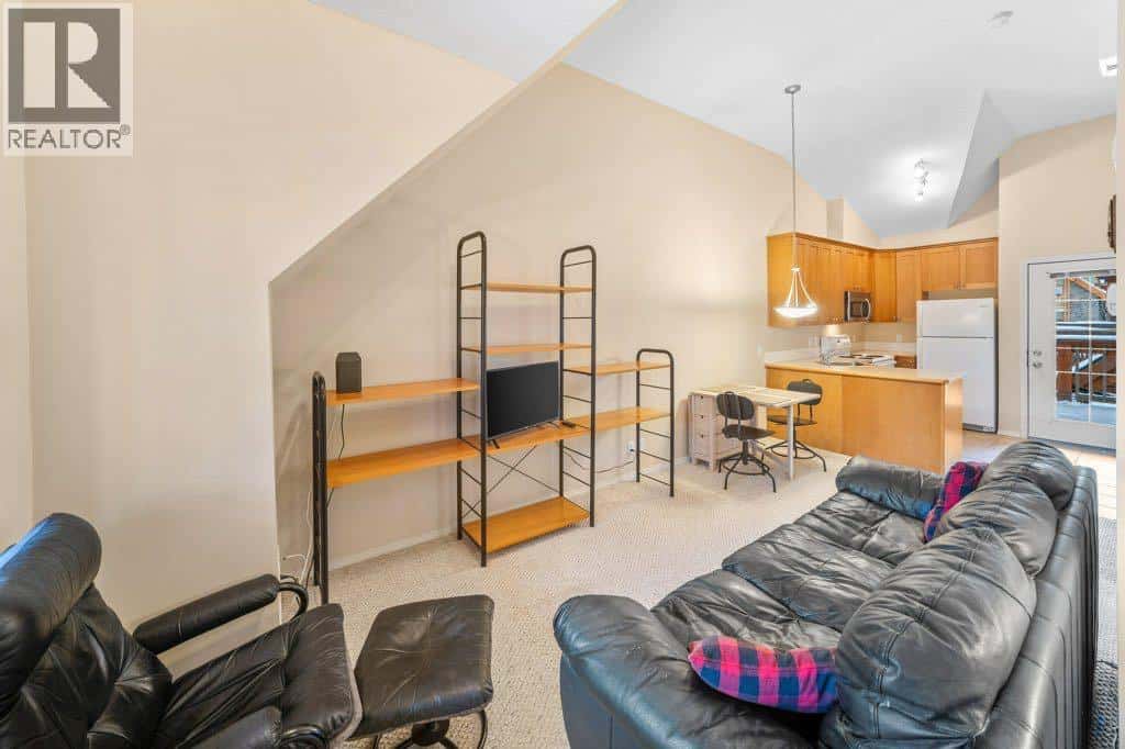 304, 343 Marten Street — Banff, Alberta - Photo 3 of 19