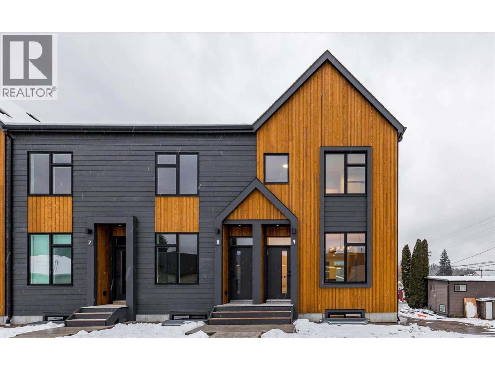 416 Humbert Street Unit# 23 — Revelstoke, British Columbia - Photo 2 of 43