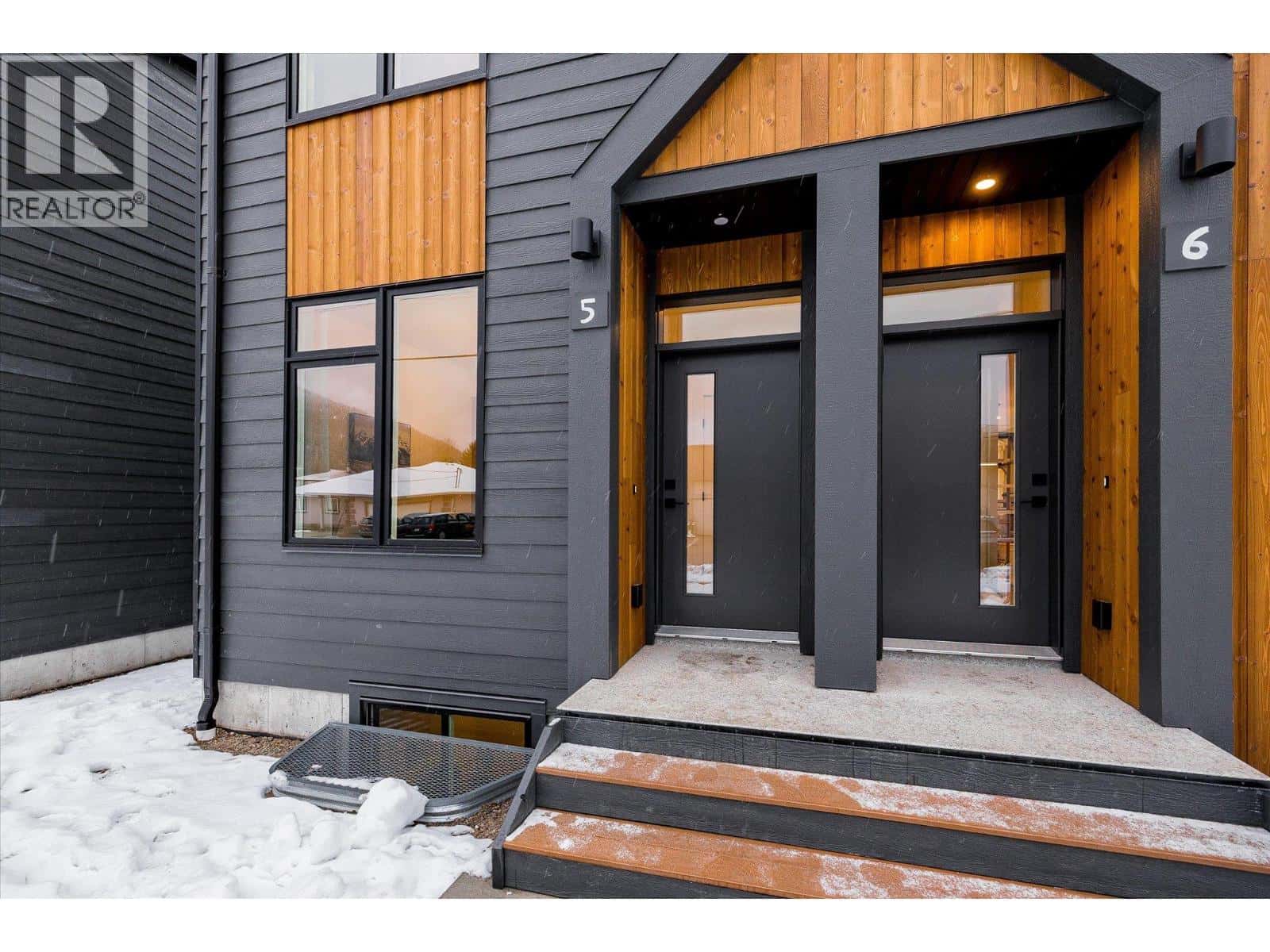 416 Humbert Street Unit# 23 — Revelstoke, British Columbia - Photo 5 of 43