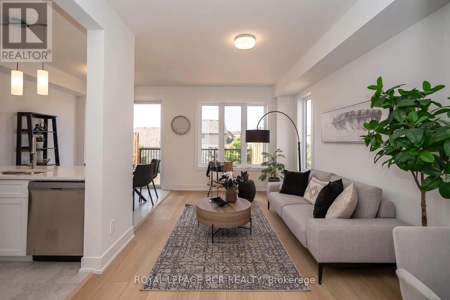 12 - 690 BROADWAY AVENUE — Orangeville, Ontario - Photo 3 of 24