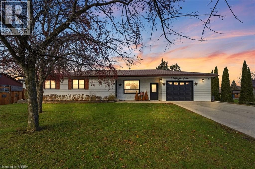 33 DUFFERIN Street — Burford, Ontario - Main photo