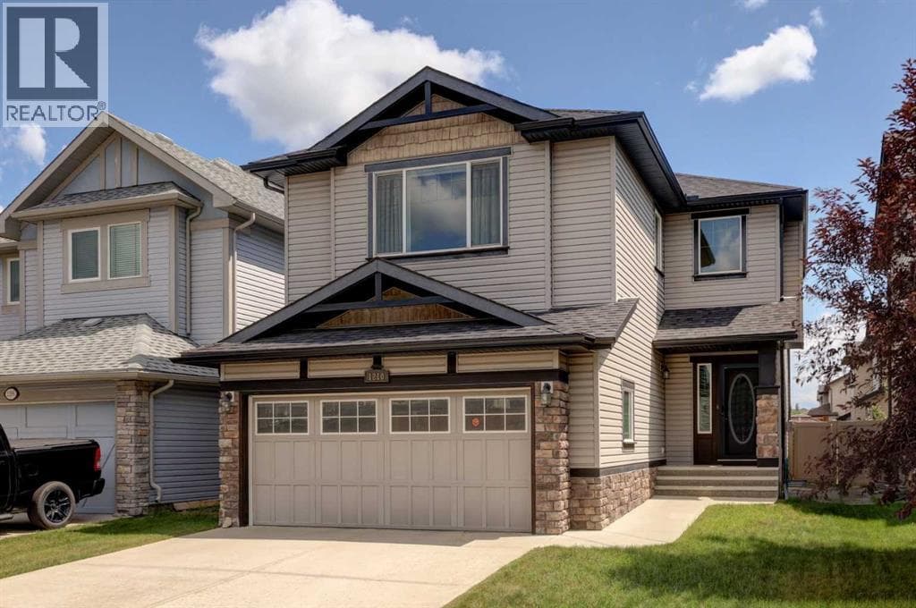 1210 Kingston Crescent SE — Airdrie, Alberta - Main photo