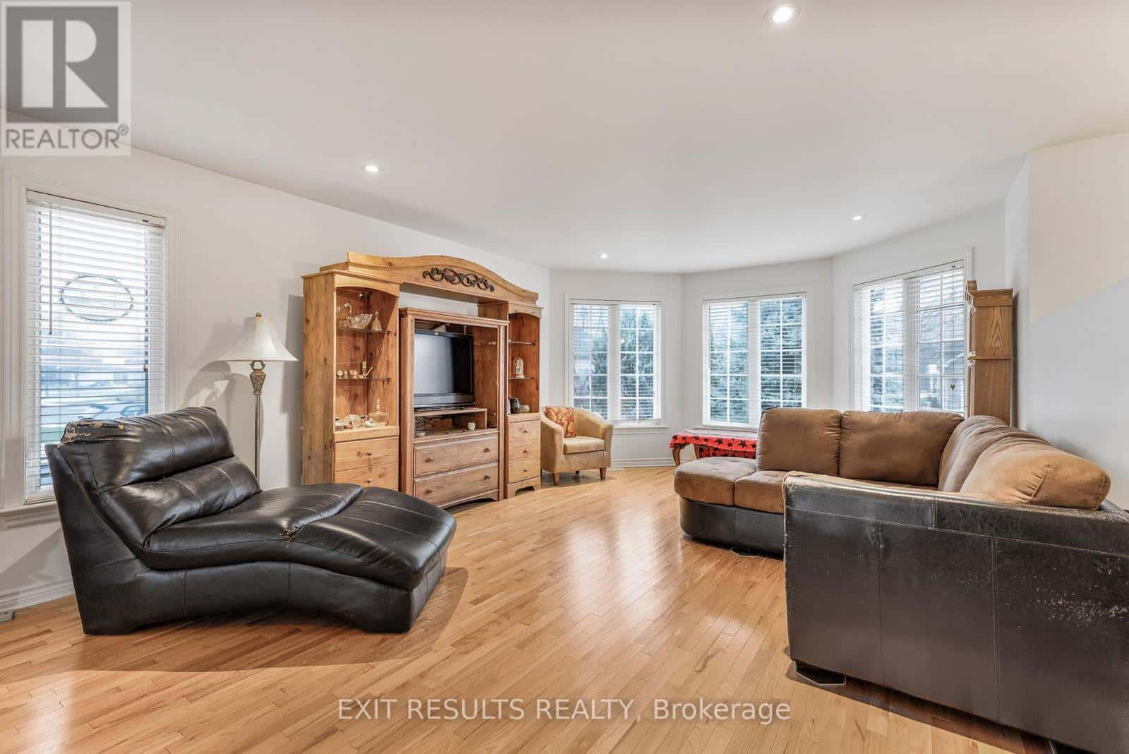 56 BRISSON STREET — The Nation, Ontario - Photo 5 of 23