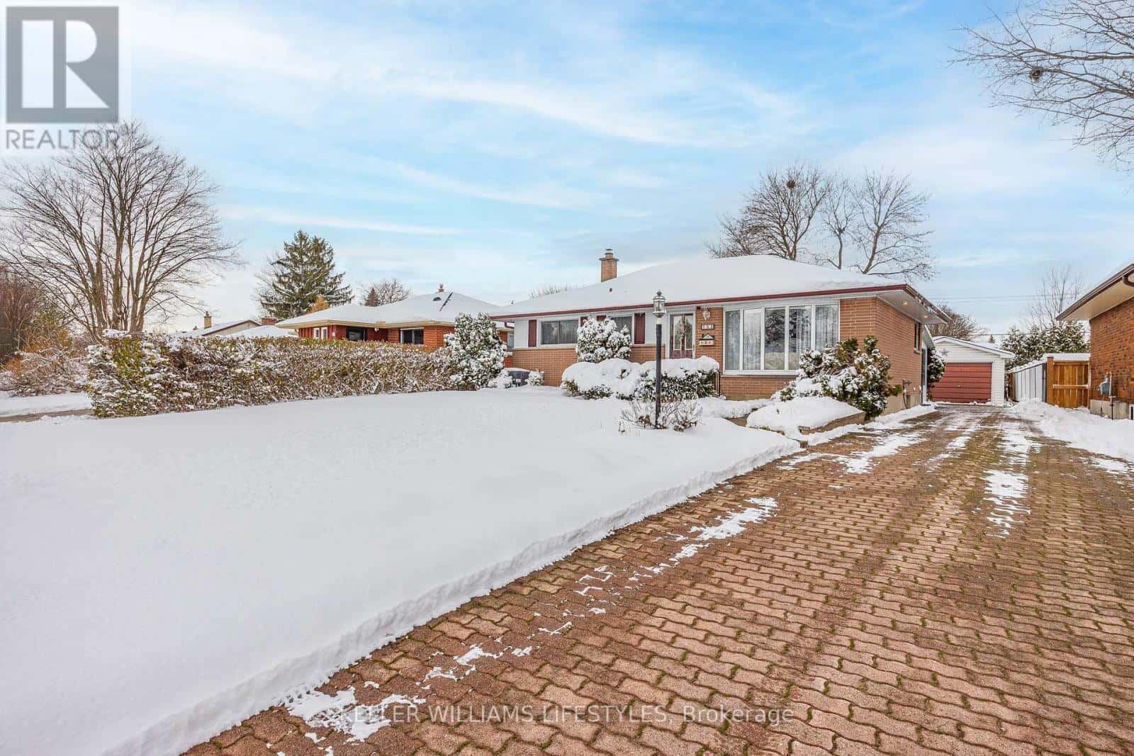 153 MARK STREET — London East (East D), Ontario - Photo 2 of 50