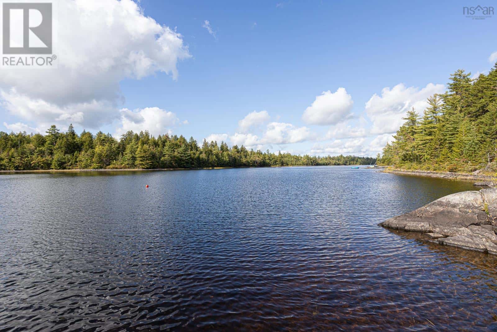 33 Eastern Point Lane — East Uniacke, Nova Scotia - Photo 4 of 40