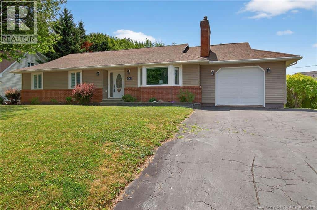 146 Woodleigh Street — Moncton, New Brunswick - Photo 2 of 50