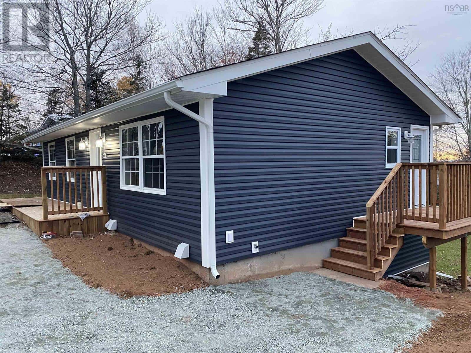 24 Montery Drive — Salmon River, Nova Scotia - Photo 3 of 49