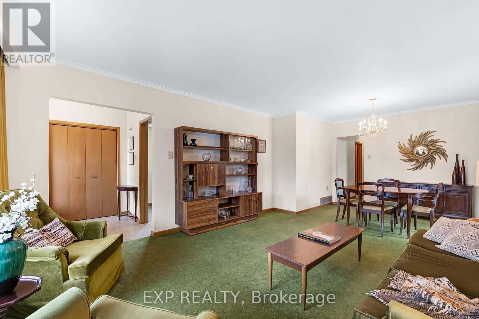 28 AVIEMORE DRIVE — Toronto (Humber Summit), Ontario - Photo 5 of 41