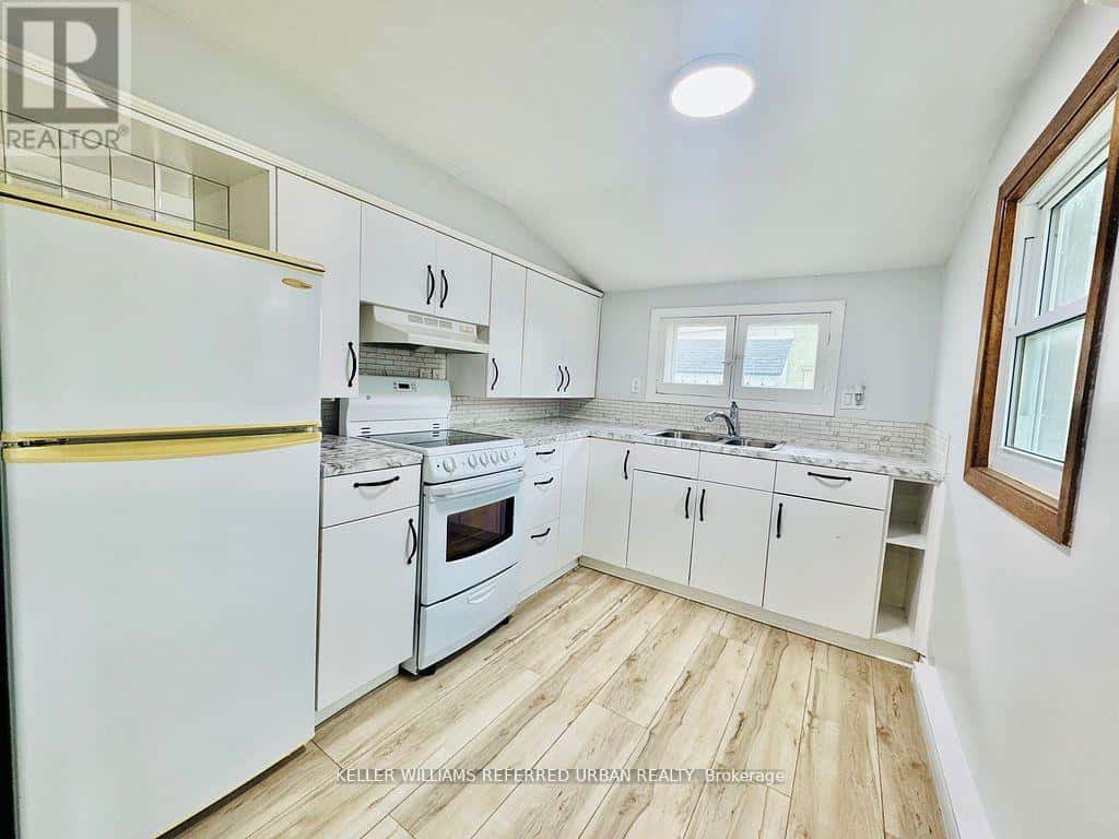 344 FARES STREET — Port Colborne (Killaly East), Ontario - Photo 4 of 26