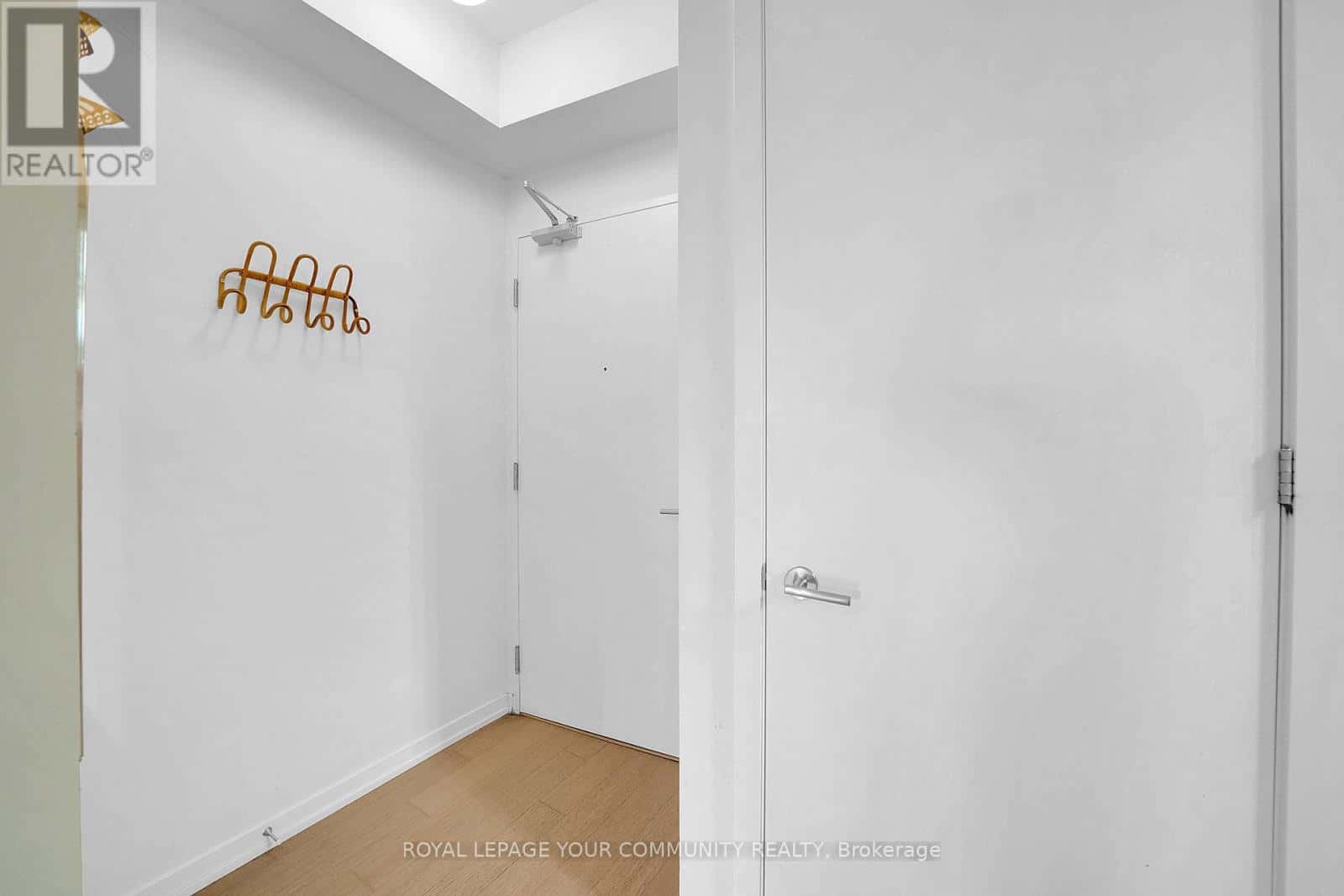 602 - 138 ST. HELENS AVENUE — Toronto (Dufferin Grove), Ontario - Photo 3 of 30