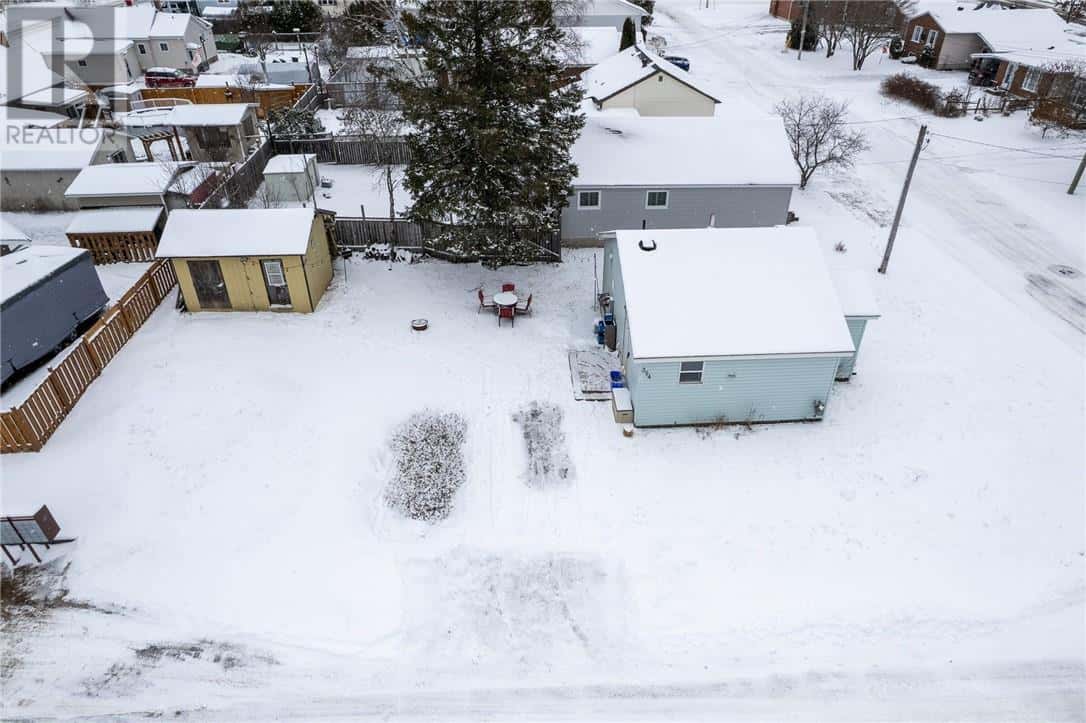 354 Merritt Street — Espanola, Ontario - Photo 3 of 23