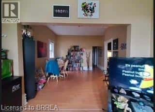 117 MAIN Street W — Norwich, Ontario - Photo 2 of 7