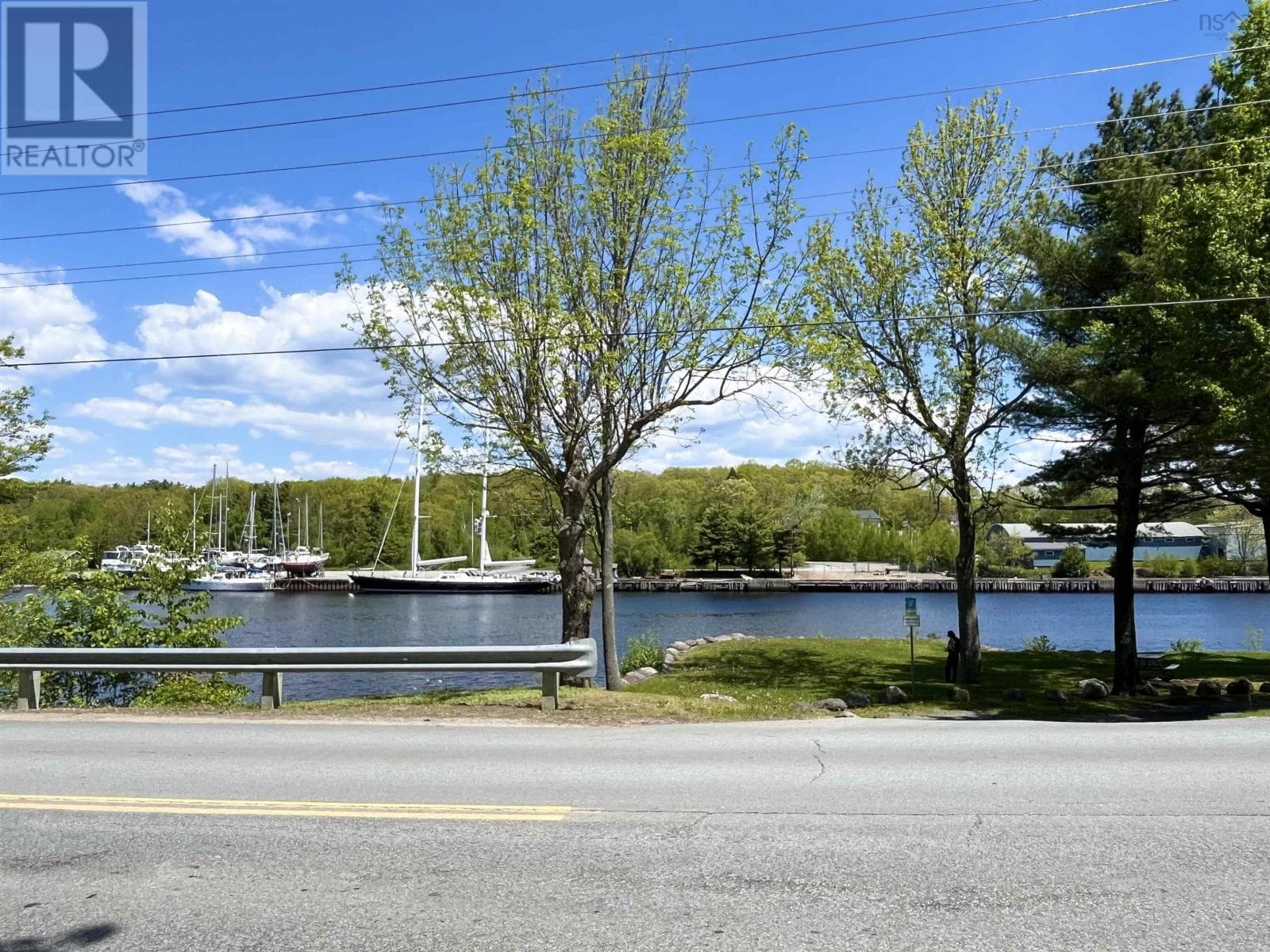 8 Pine Street — Bridgewater, Nova Scotia - Main photo