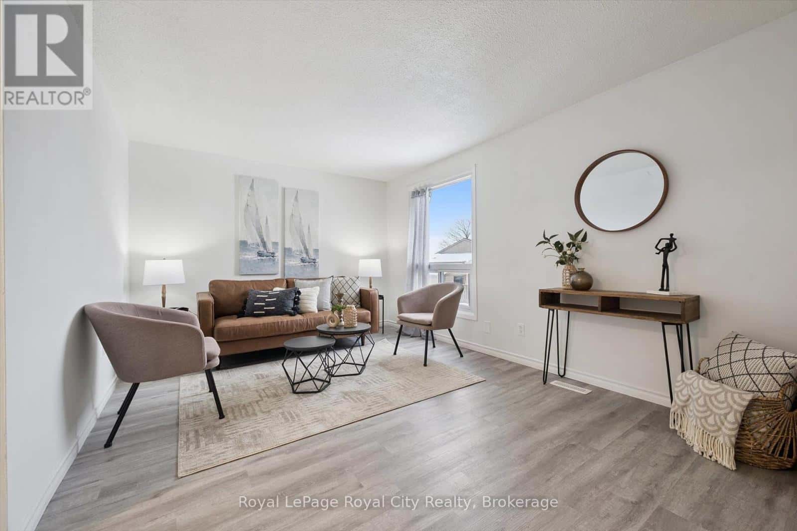 78 - 700 PAISLEY ROAD — Guelph (Willow West/Sugarbush/West Acres), Ontario - Photo 3 of 32