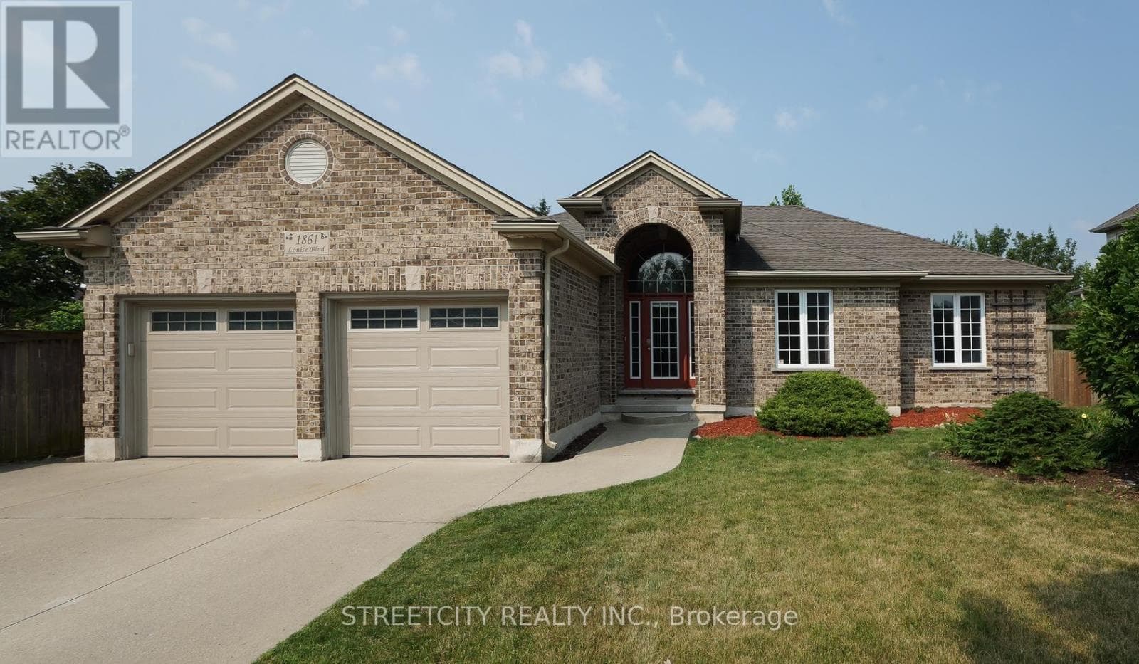 1861 LOUISE BOULEVARD — London North (North R), Ontario - Main photo